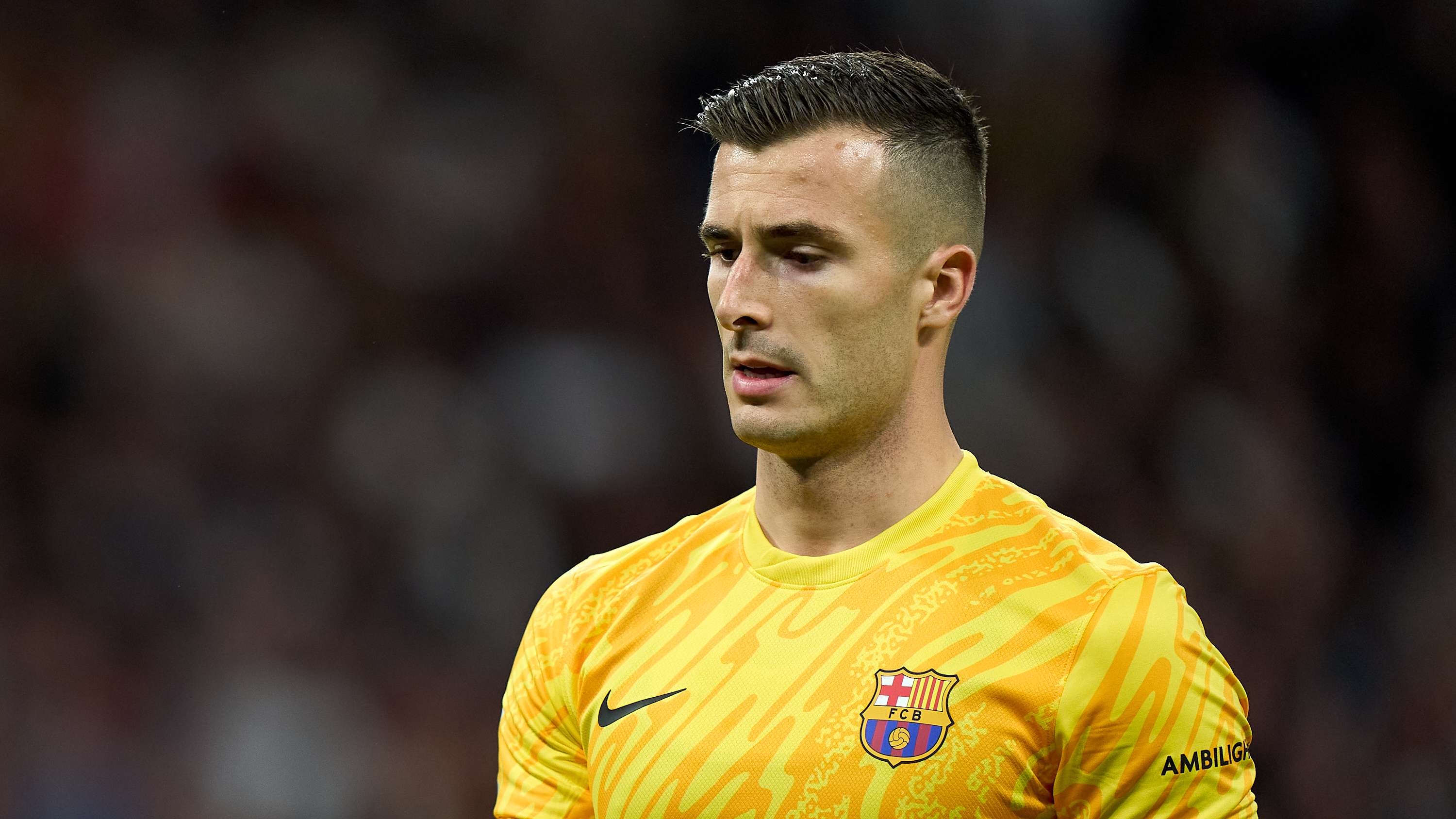 防线在防守 防线在防守