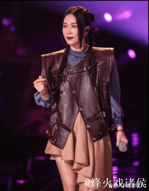 那英力挺生特吾姬,8强争夺战掀热度高潮 那英力挺生特吾姬,8强争夺战掀热度高潮